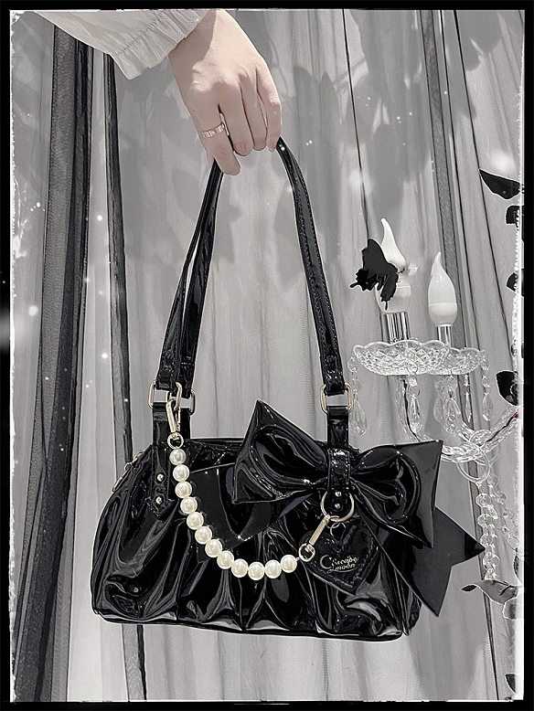 Lolita Elegant Commuter Handbag