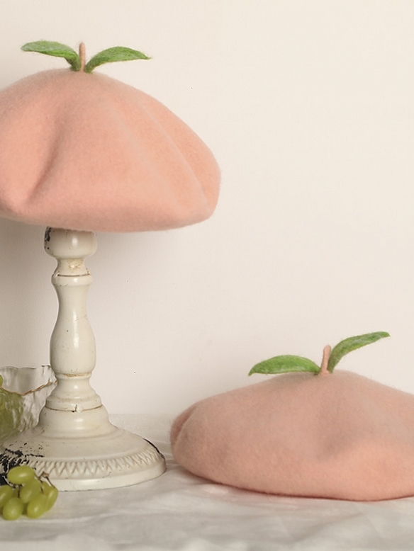 Cute Honey Peach Leaf Mori Beret Hat