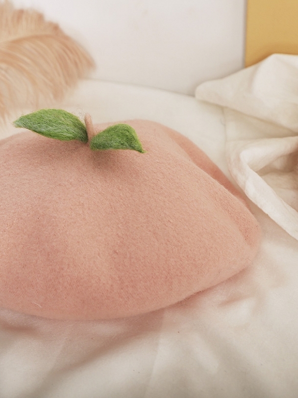 Cute Honey Peach Leaf Mori Beret Hat